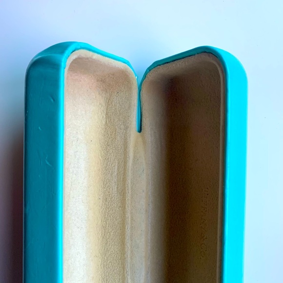 Tiffany & Co Classic Blue Hard Clamshell Glasses Case (Sunglasses Eyeglasses) - Picture 6 of 12